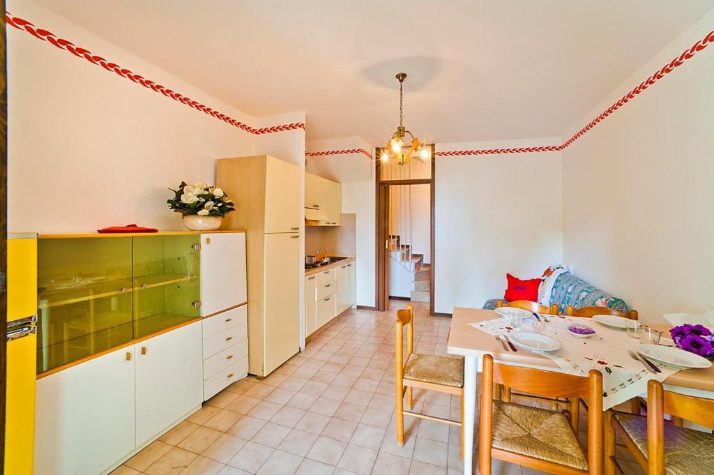 Residence Cinzia Pool Bibione Pokoj fotografie