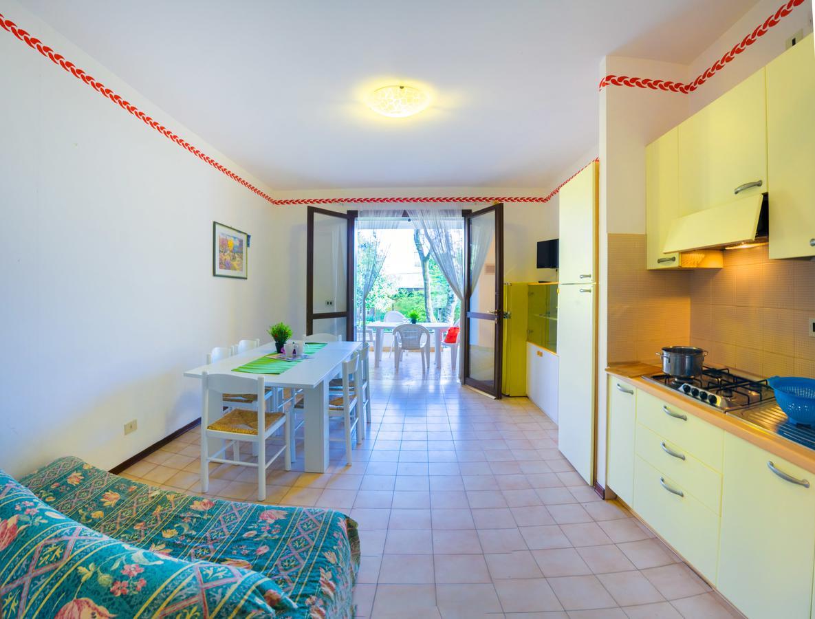 Residence Cinzia Pool Bibione Exteriér fotografie