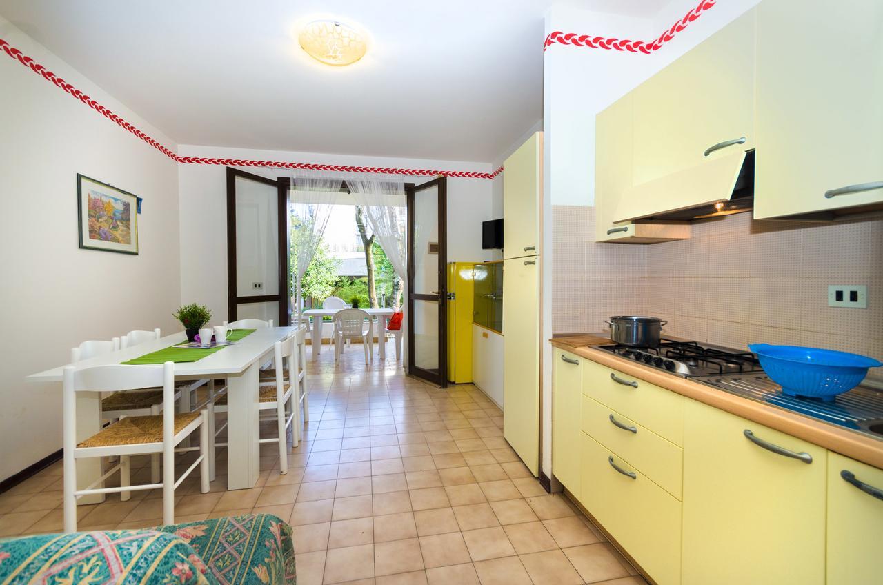 Residence Cinzia Pool Bibione Exteriér fotografie